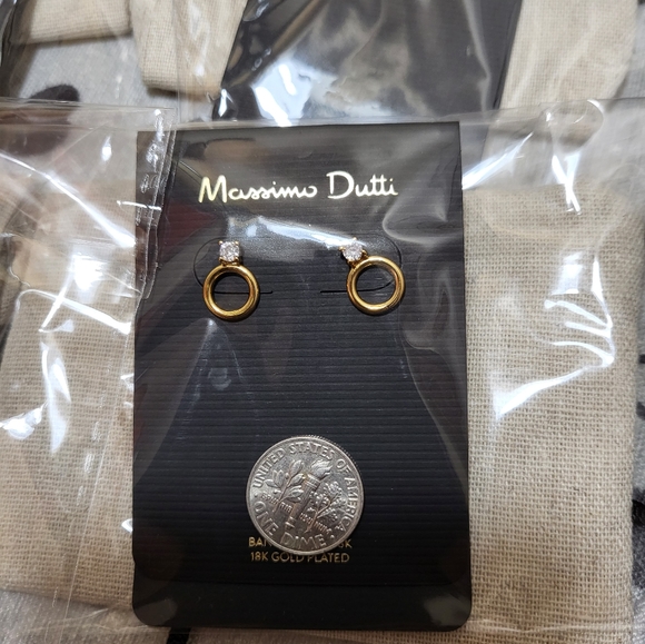 Massimo Dutti Earrings Bundles - Picture 11 of 12